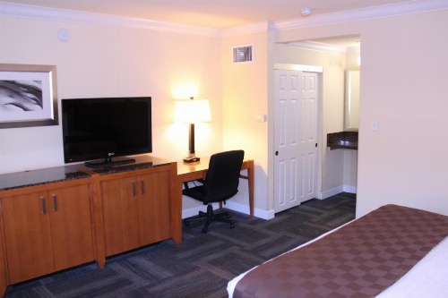 Inn at San Luis Obispo image 19